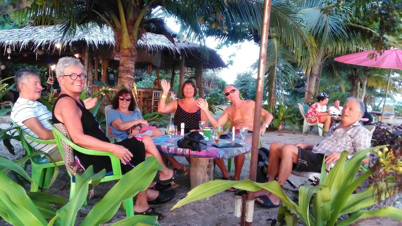 Hotel Dugong Koh Sukorn à Ko Sukon Extérieur photo